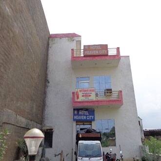 Hotel Heaven City, Bharatpur 1